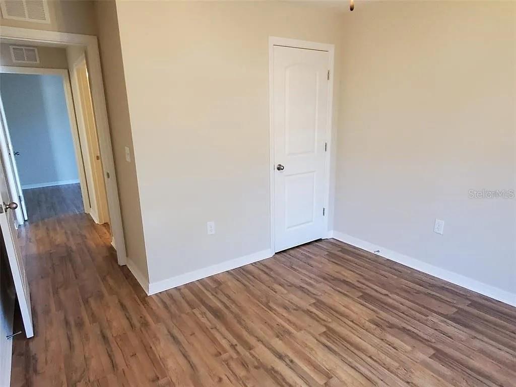 Image 10 of 11 For 4567 Barbuda Drive