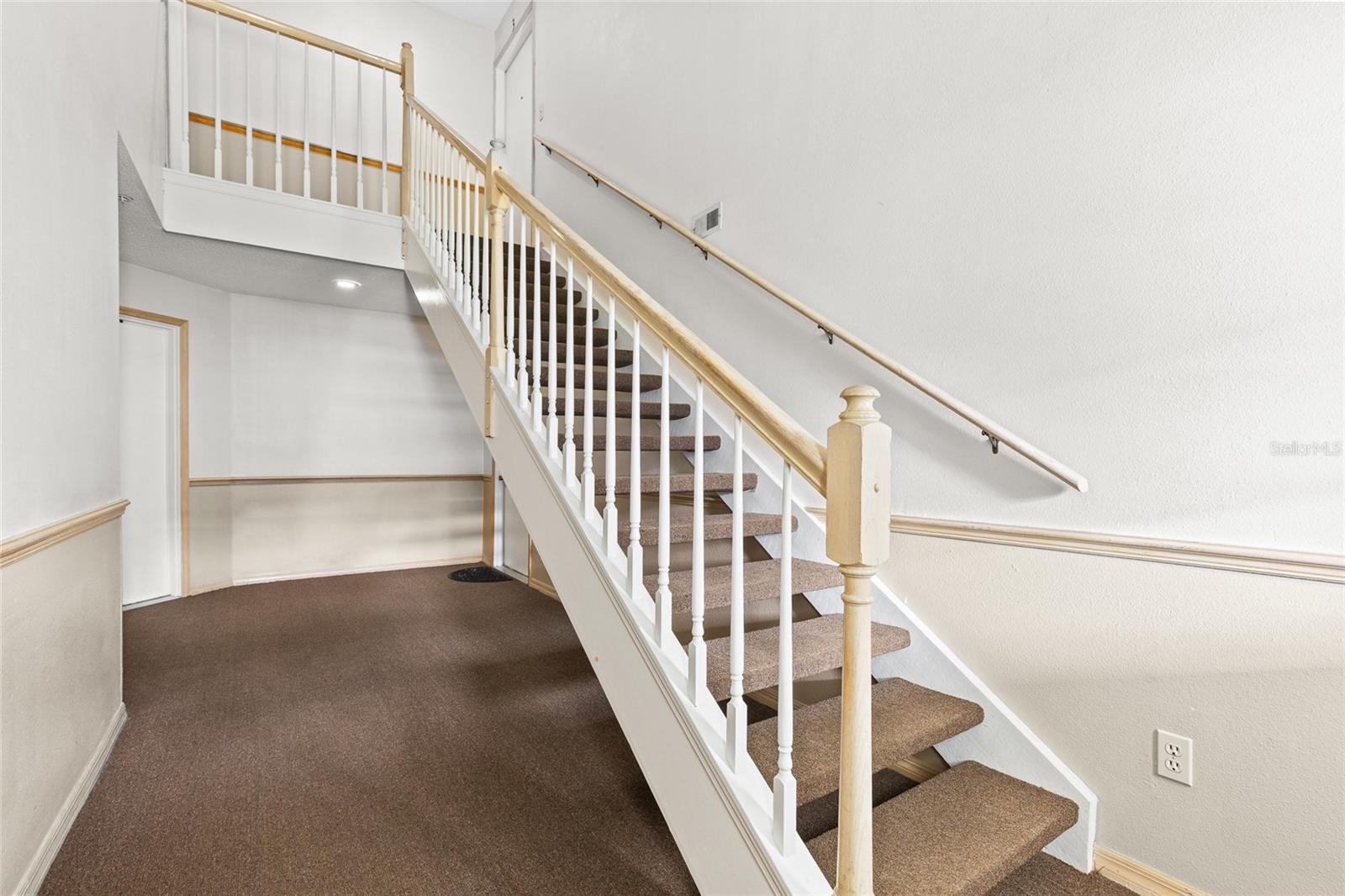 Image 4 of 23 For 5273 Tunbridge Wells Lane 1601
