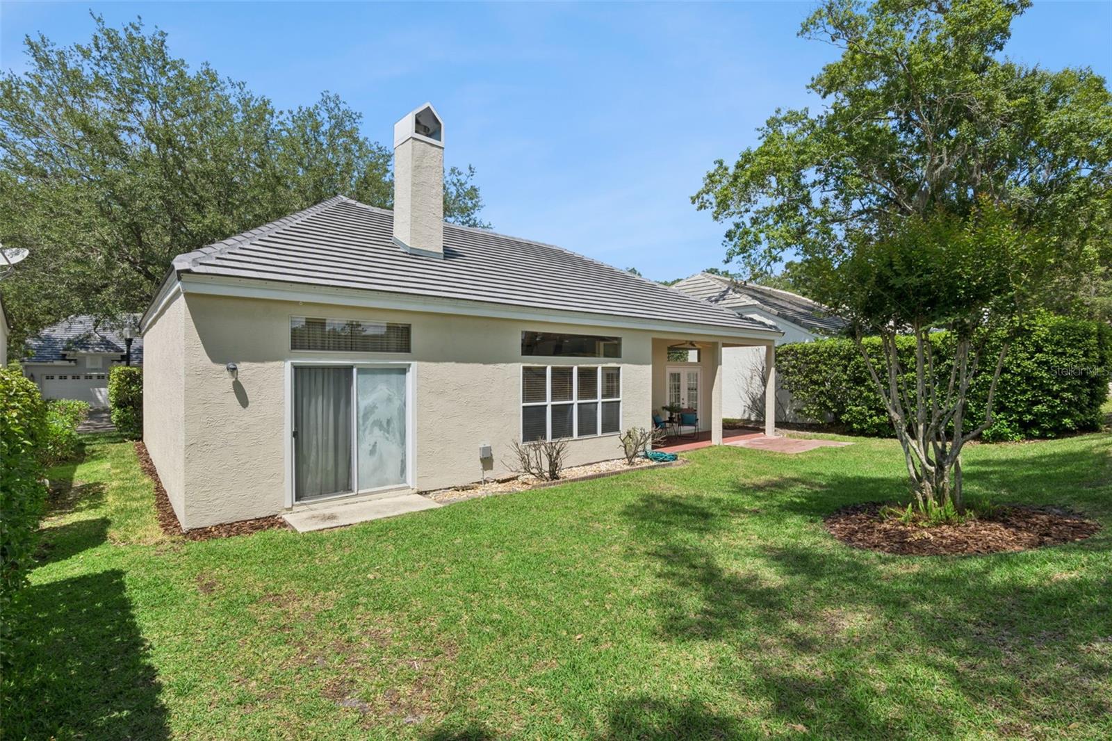 Image 23 of 40 For 204 Wimbledon Circle