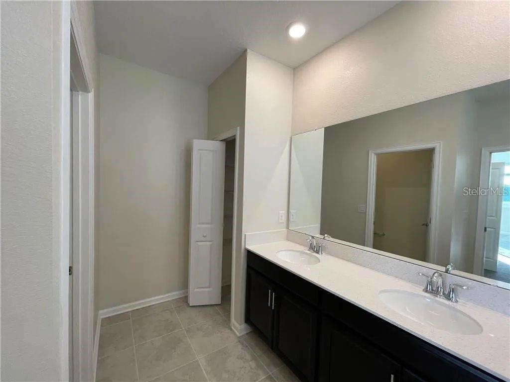 Image 40 of 67 For 813 Ocean Course Avenue 813