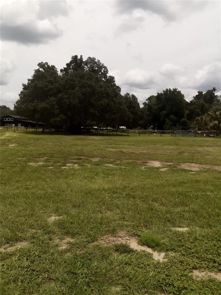 Image 4 of 10 For 17936 95th Street Road