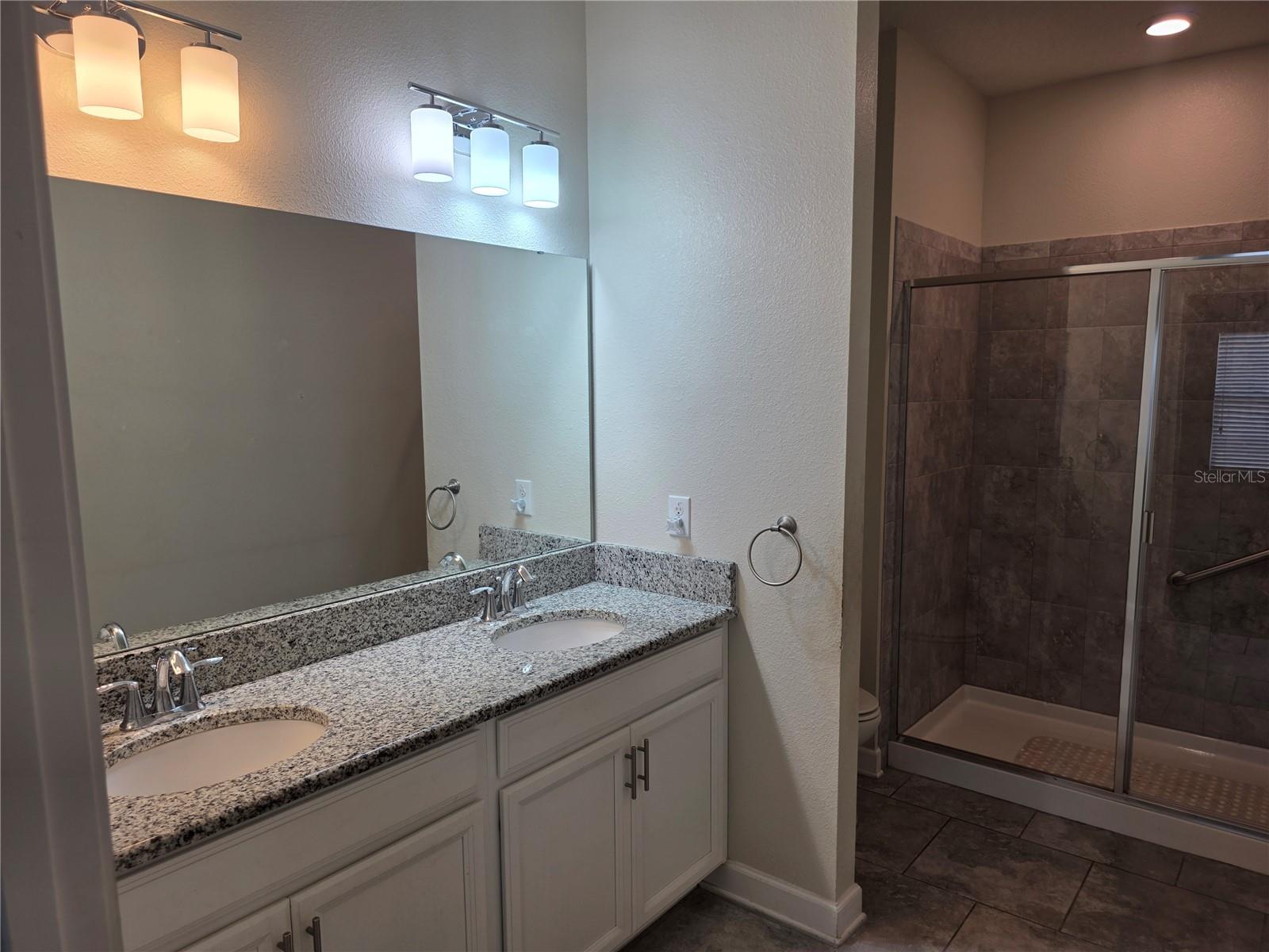 Image 11 of 62 For 3547 Fairwaters Court A