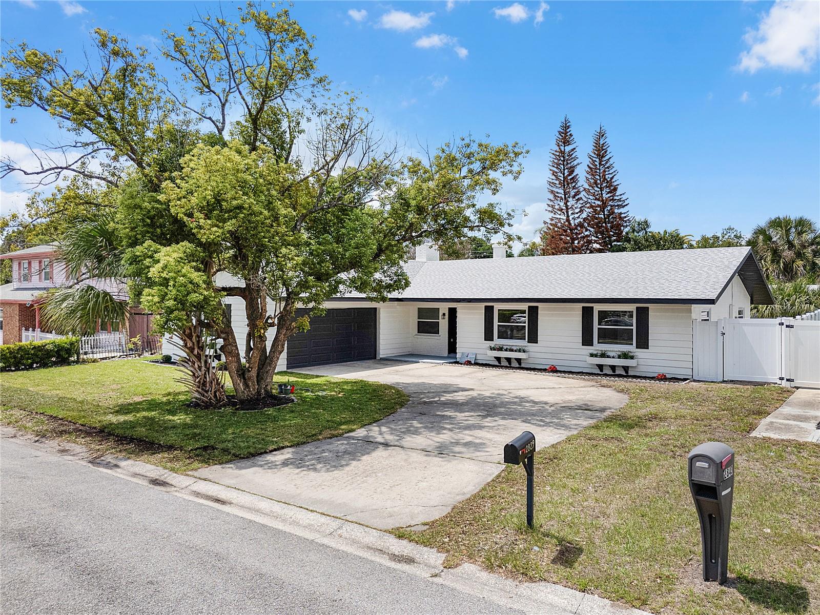 Details for 2829 Aloma  , WINTER PARK, FL 32792