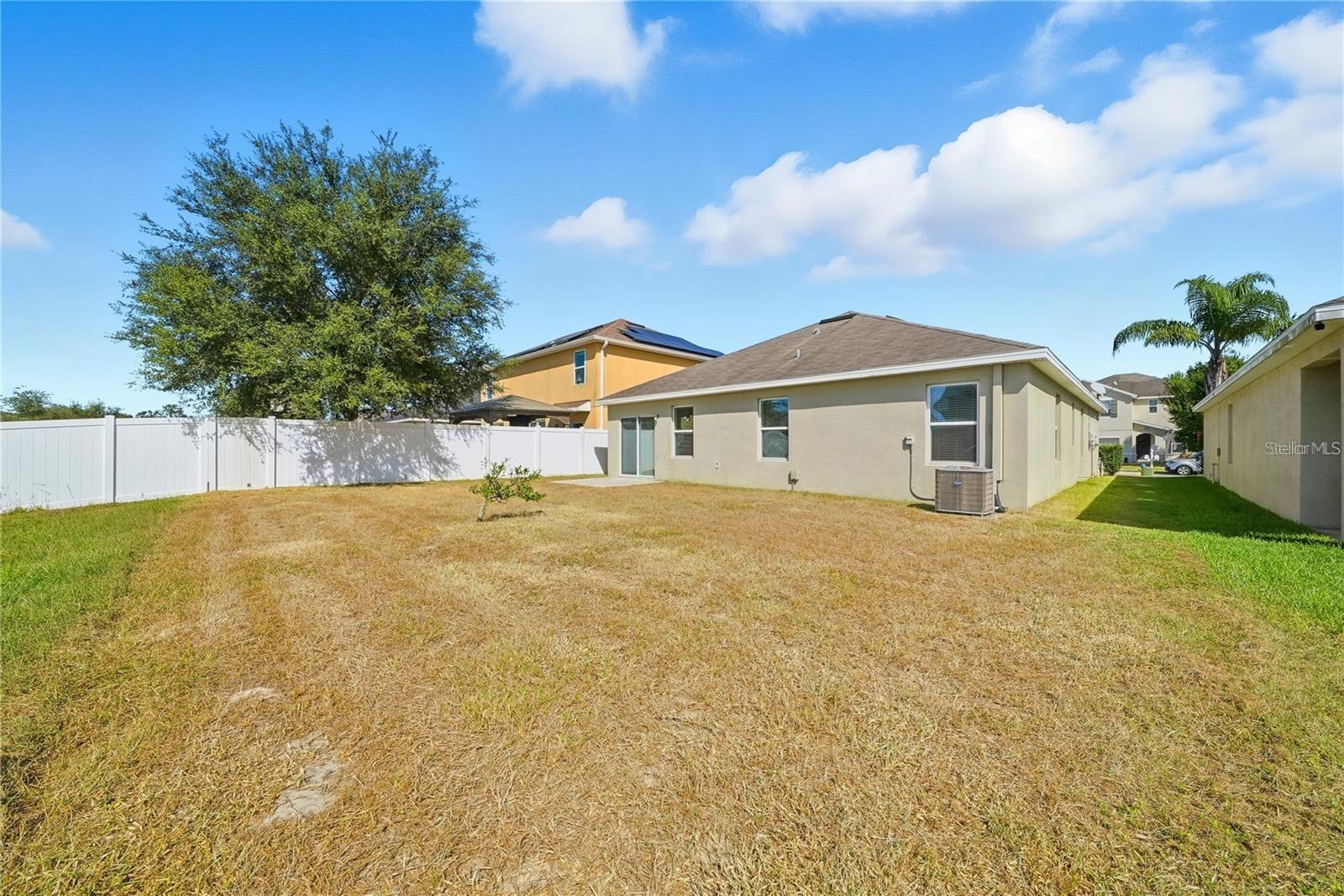 Image 21 of 22 For 547 Hartford Heights Street