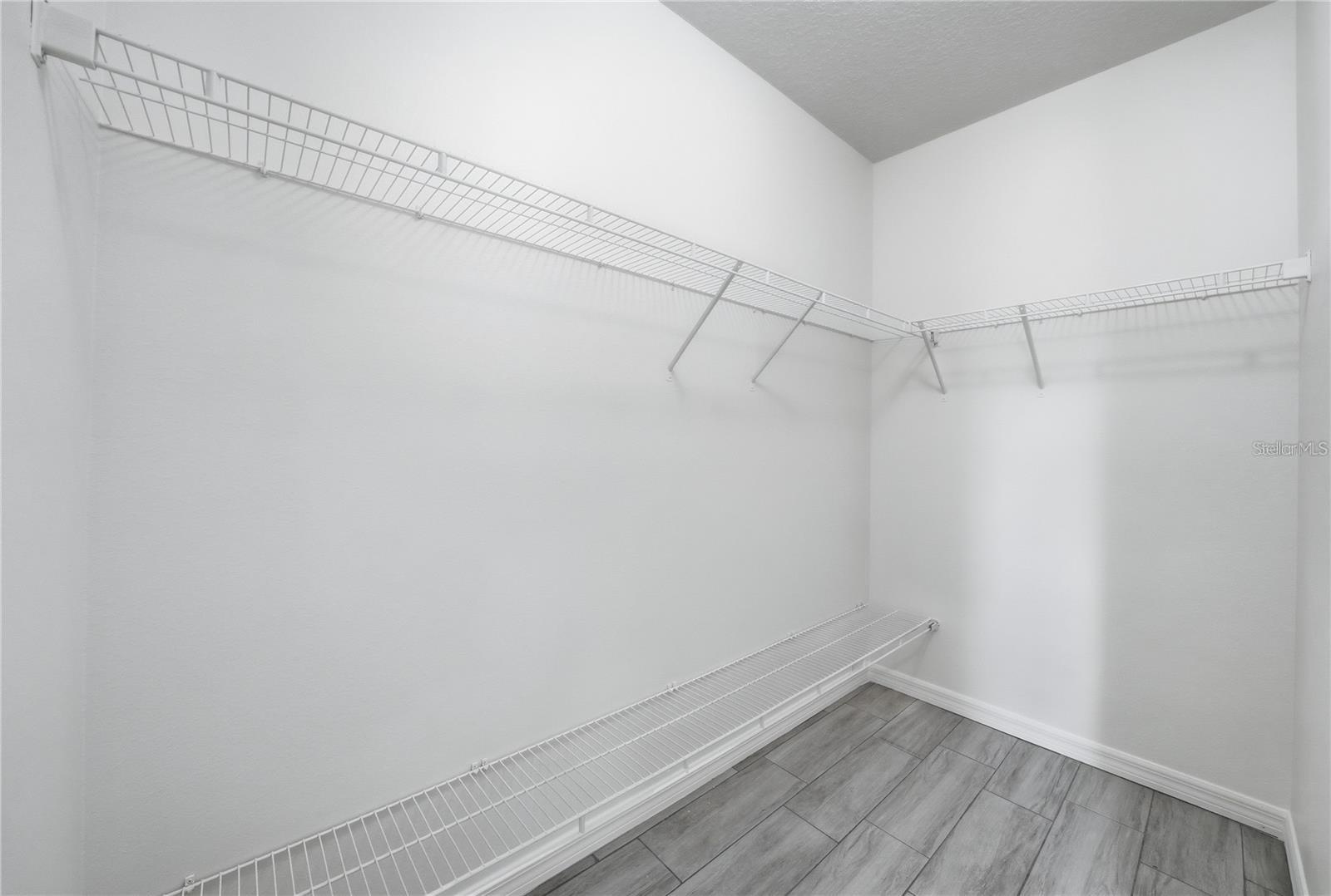 Image 9 of 22 For 547 Hartford Heights Street