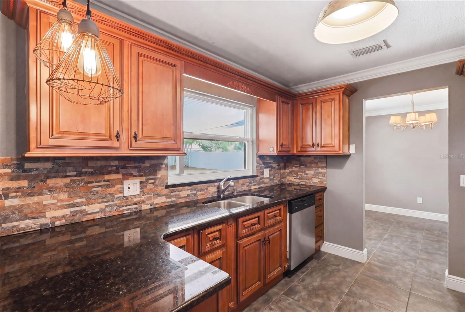 Image 11 of 38 For 8509 Sandberry Boulevard