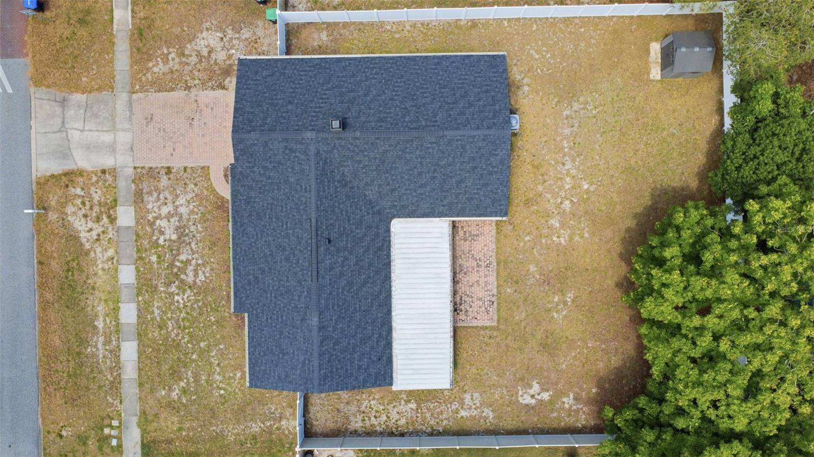 Image 31 of 38 For 8509 Sandberry Boulevard