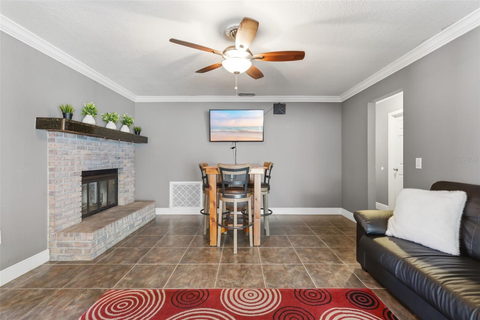Image 4 of 38 For 8509 Sandberry Boulevard
