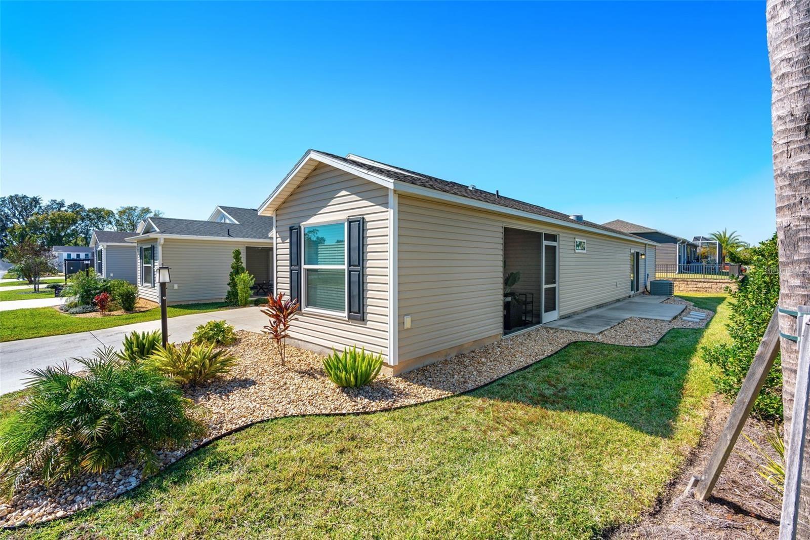 Image 21 of 36 For 4346 Helena Terrace