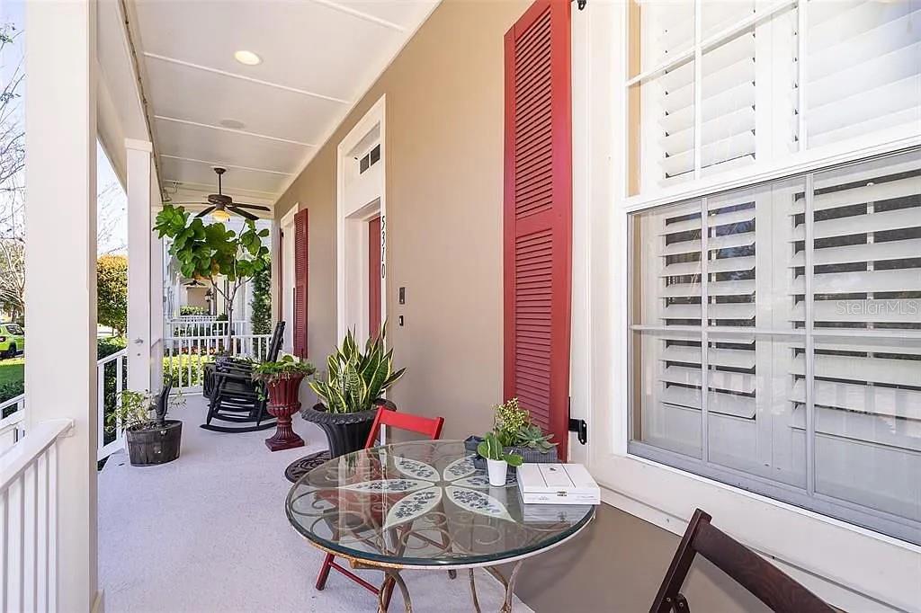 Listing photo id 28 for 5310 Horton Lane