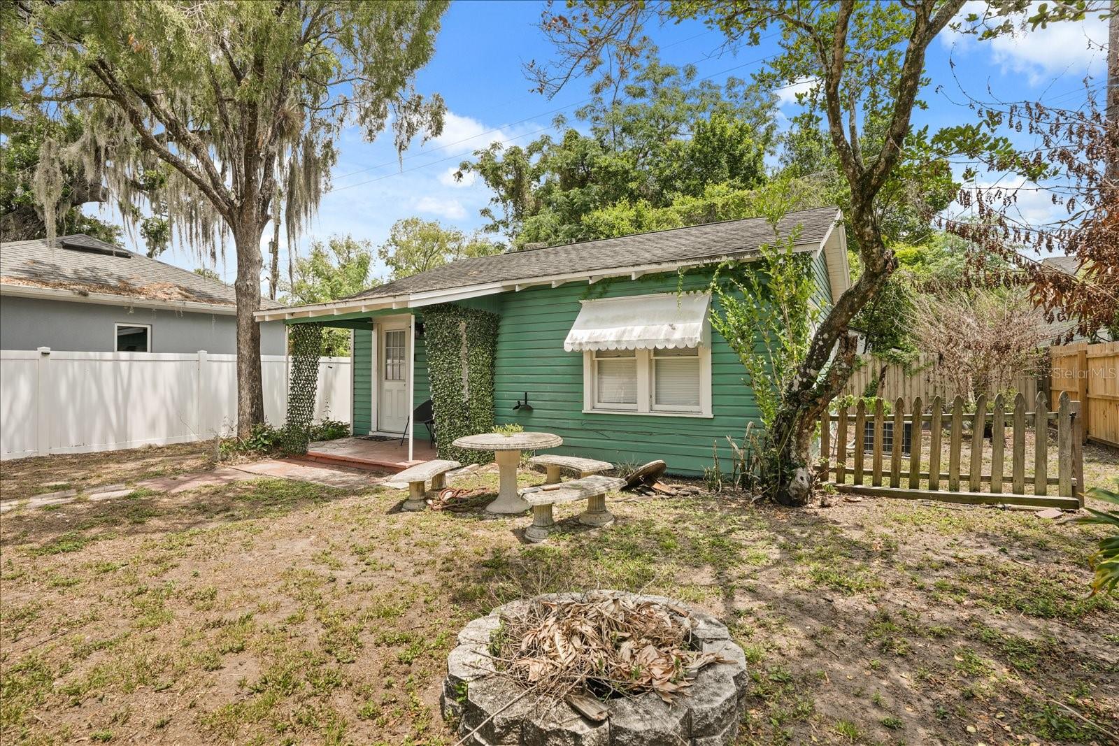 Image 20 of 44 For 1629 Ferris Avenue