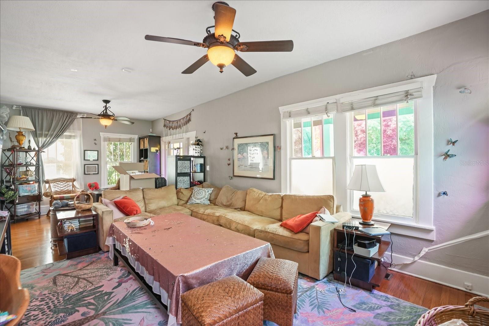 Image 4 of 44 For 1629 Ferris Avenue