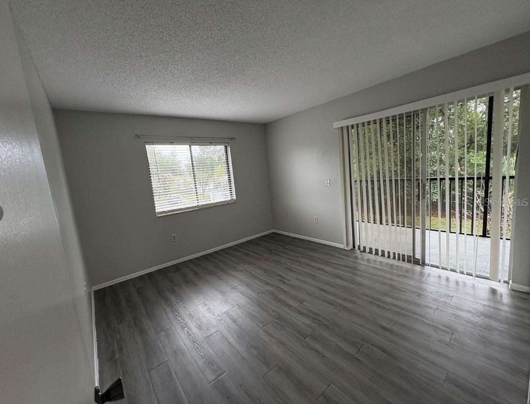 Image 3 of 13 For 2683 Oak Park Way 214
