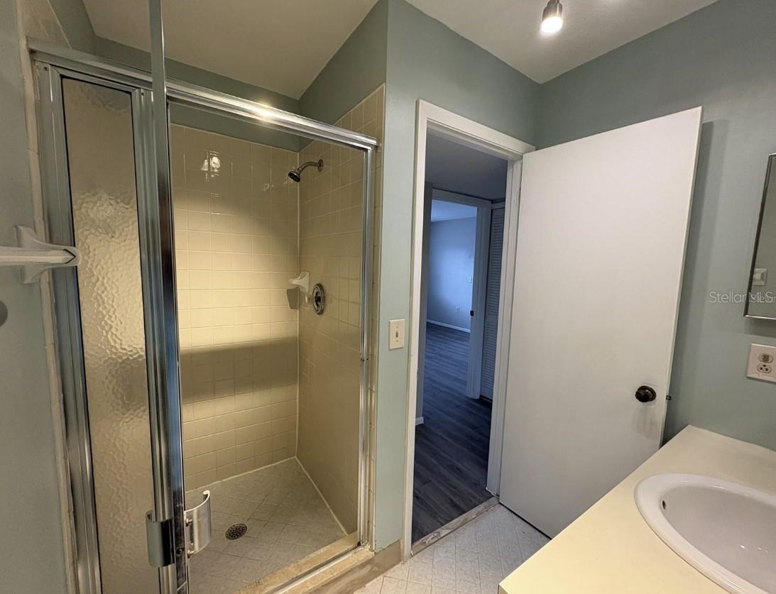 Image 9 of 13 For 2683 Oak Park Way 214