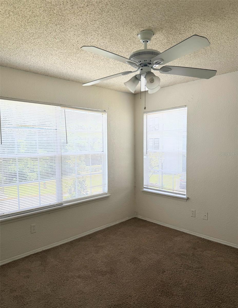 Image 15 of 23 For 2550 Alafaya Trail 8204