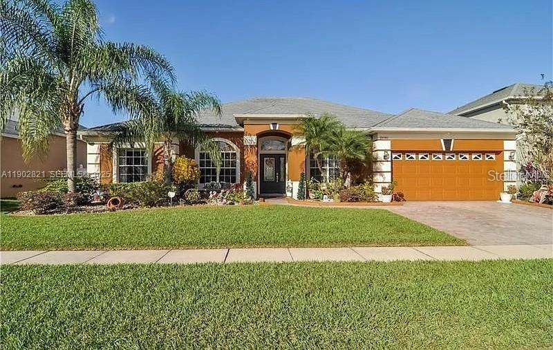 Listing Details for 18081 Thornhill Grand Circle, ORLANDO, FL 32820