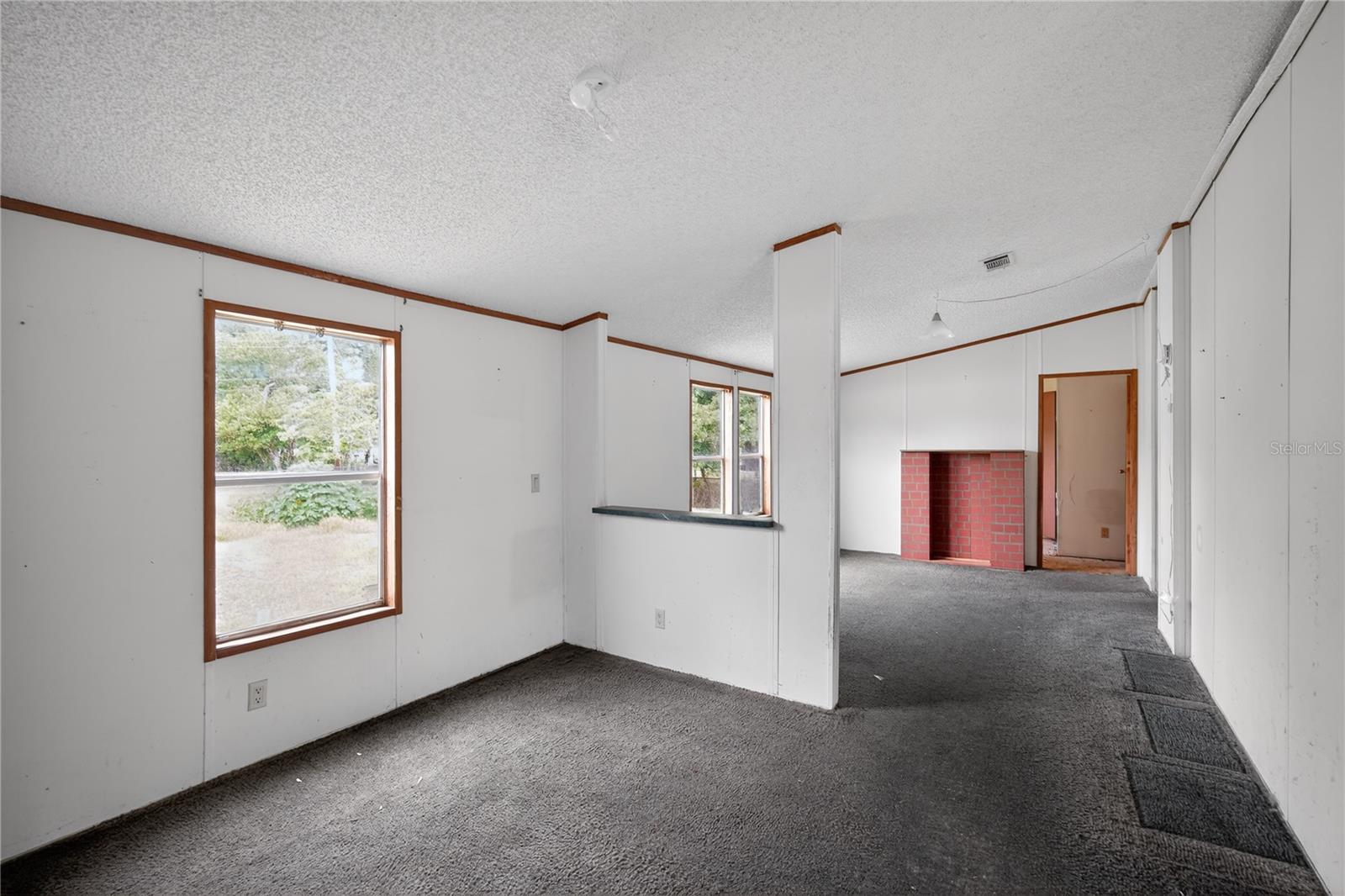 Image 8 of 33 For 3240 Baird Avenue