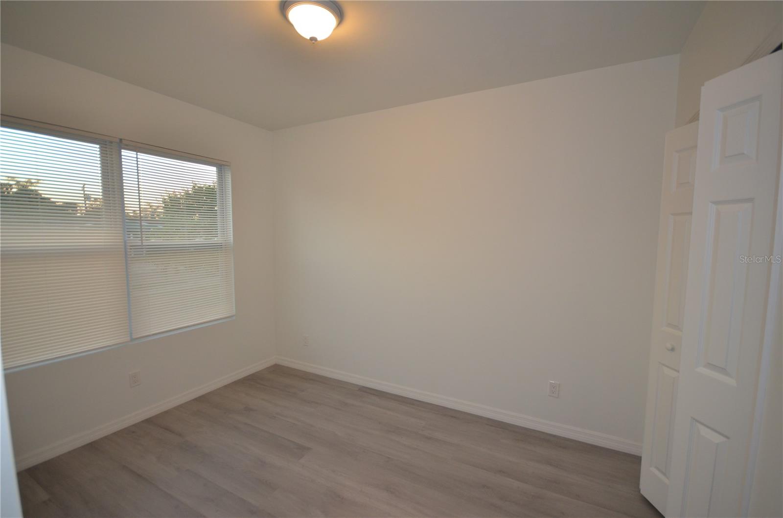 Image 6 of 13 For 2197 Davis Court