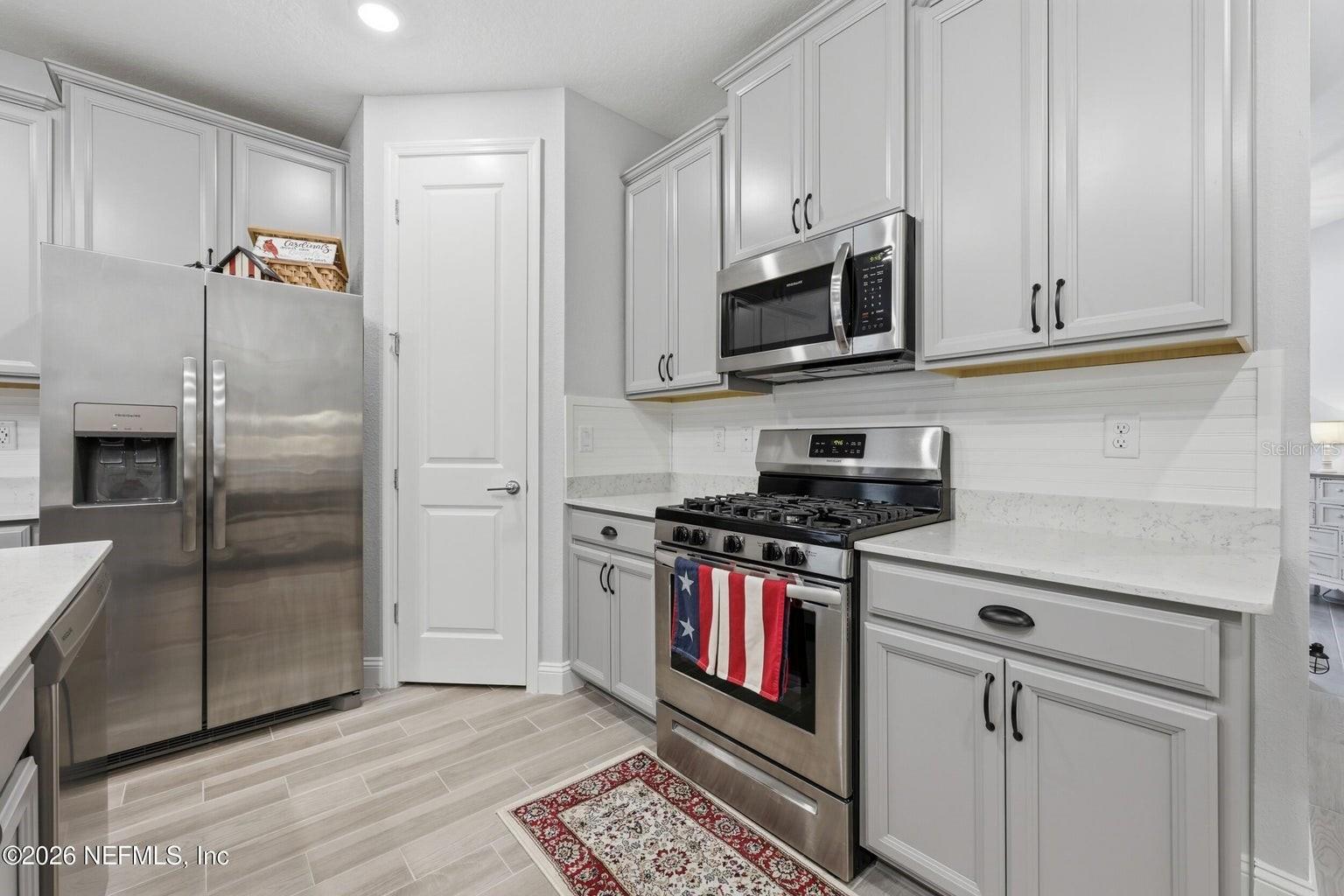 Image 7 of 53 For 312 Stillwater Boulevard