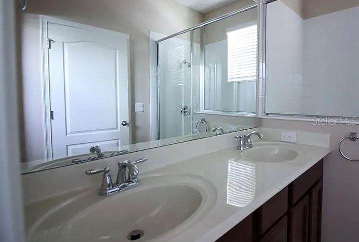 Image 10 of 23 For 8602 Via Tavoleria Way