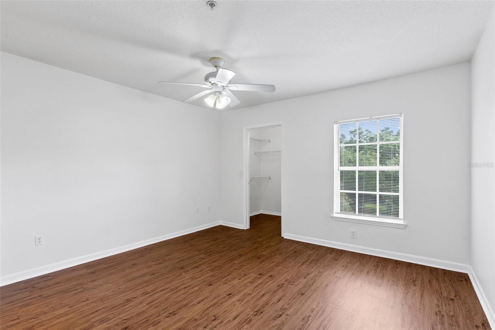 Image 10 of 23 For 12602 Crest Springs Lane 1331