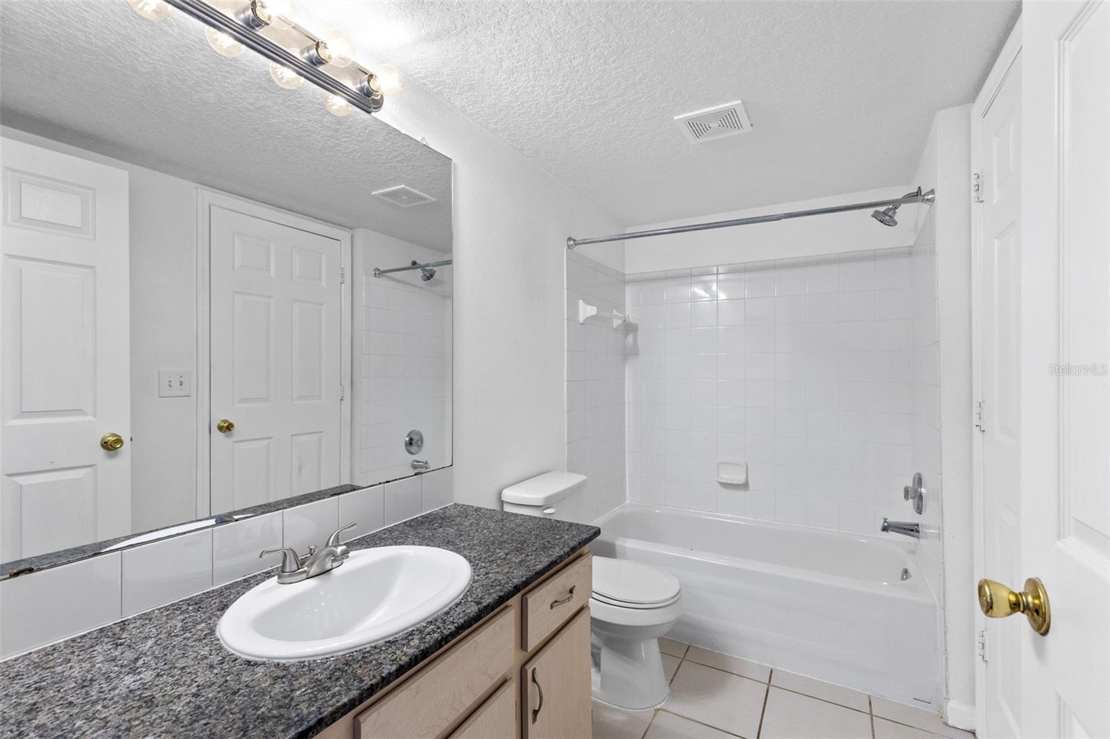 Image 12 of 23 For 12602 Crest Springs Lane 1331