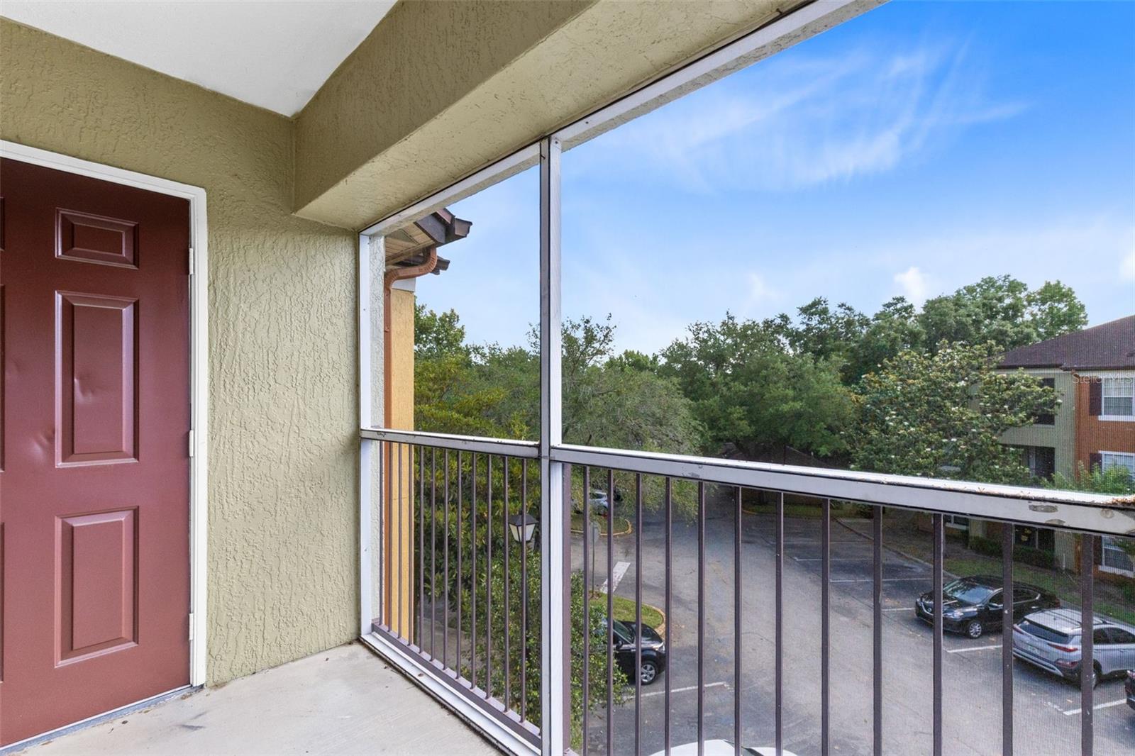 Image 14 of 23 For 12602 Crest Springs Lane 1331