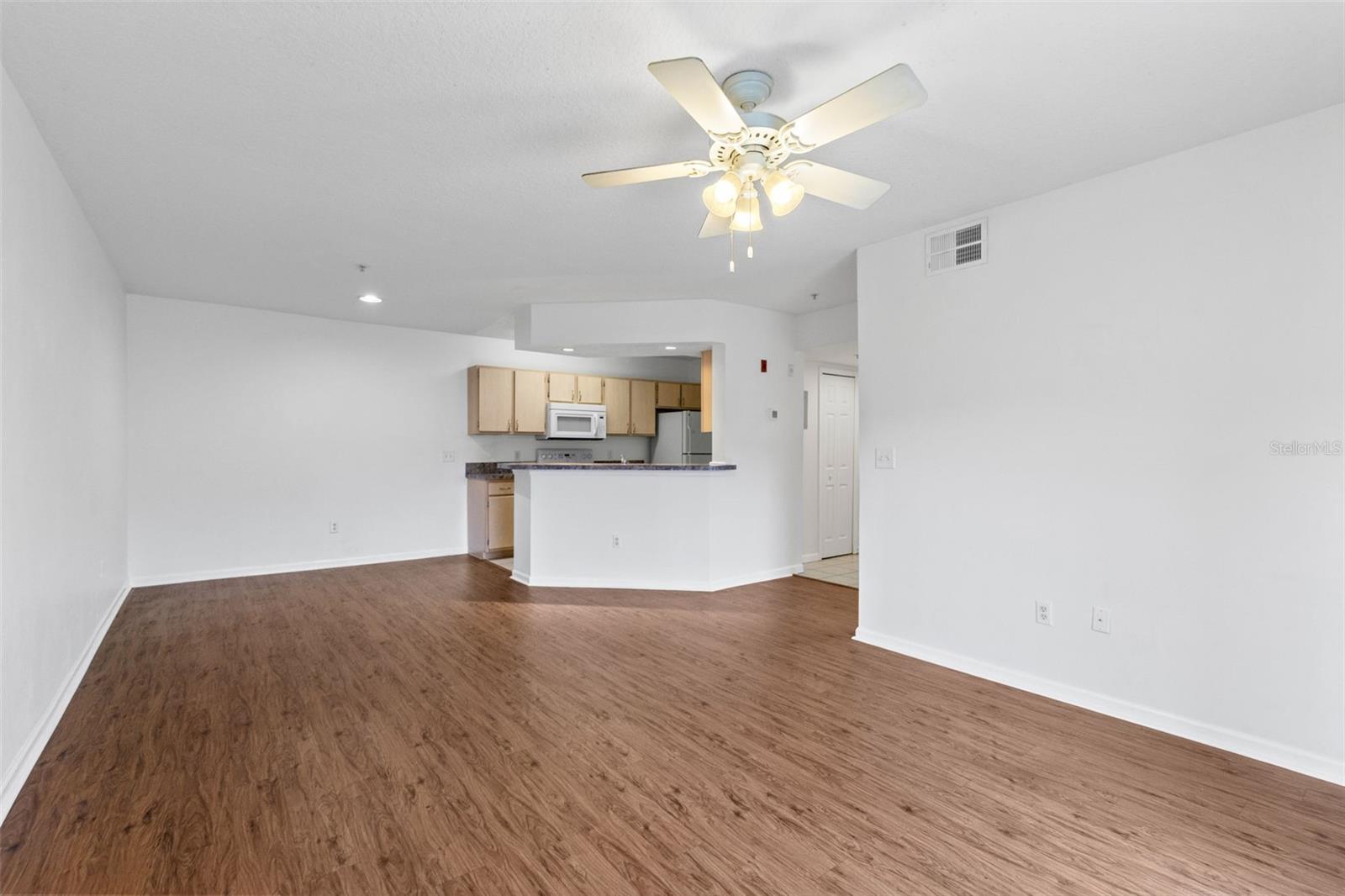 Image 4 of 23 For 12602 Crest Springs Lane 1331