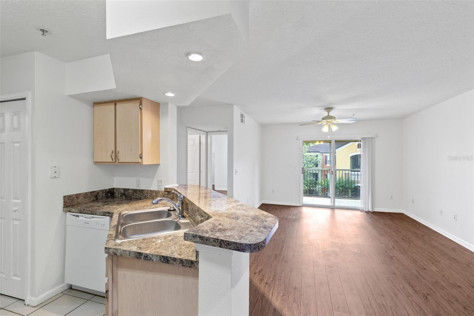 Image 7 of 23 For 12602 Crest Springs Lane 1331