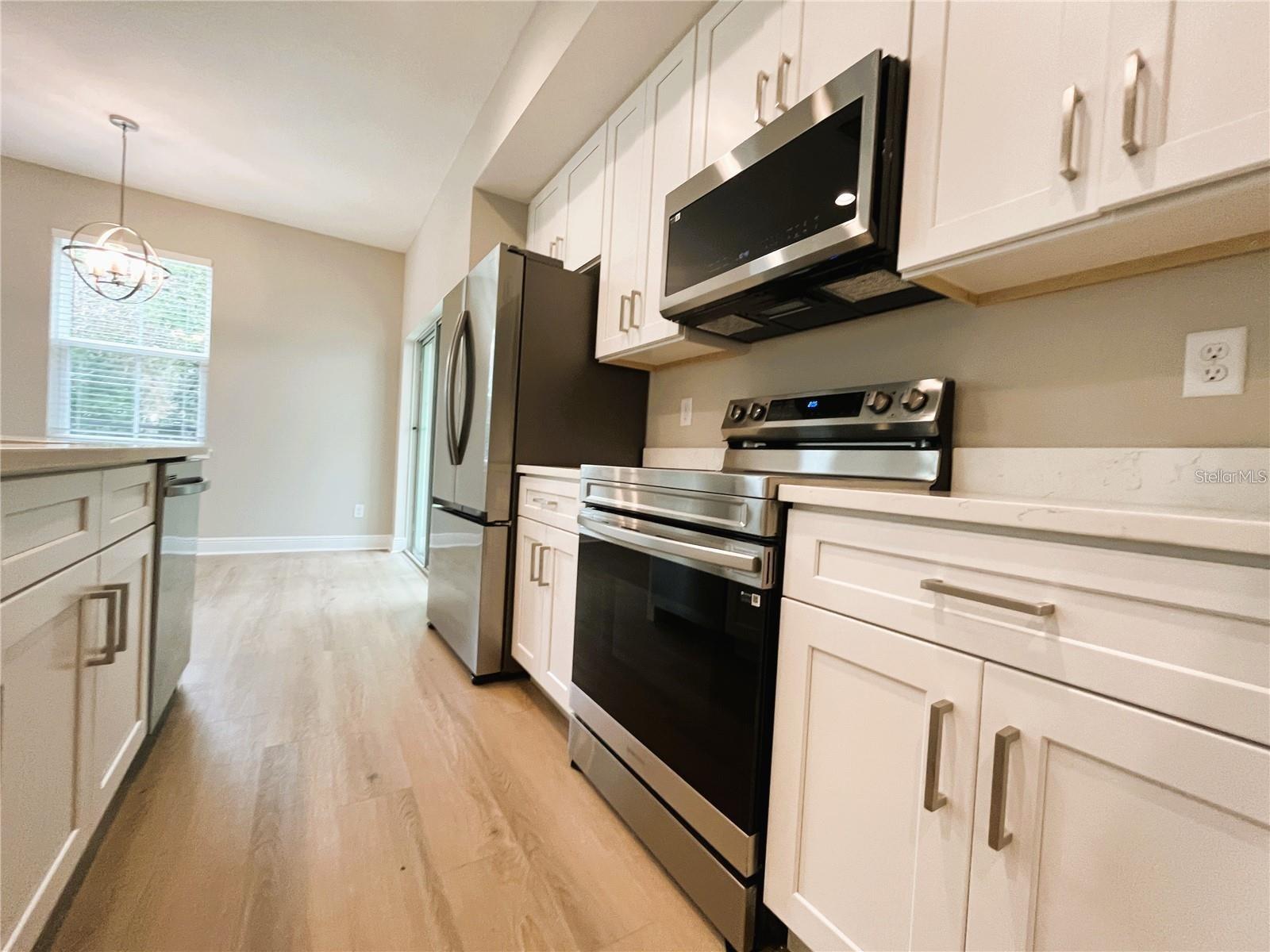 Image 10 of 28 For 2238 Bumby Avenue 160
