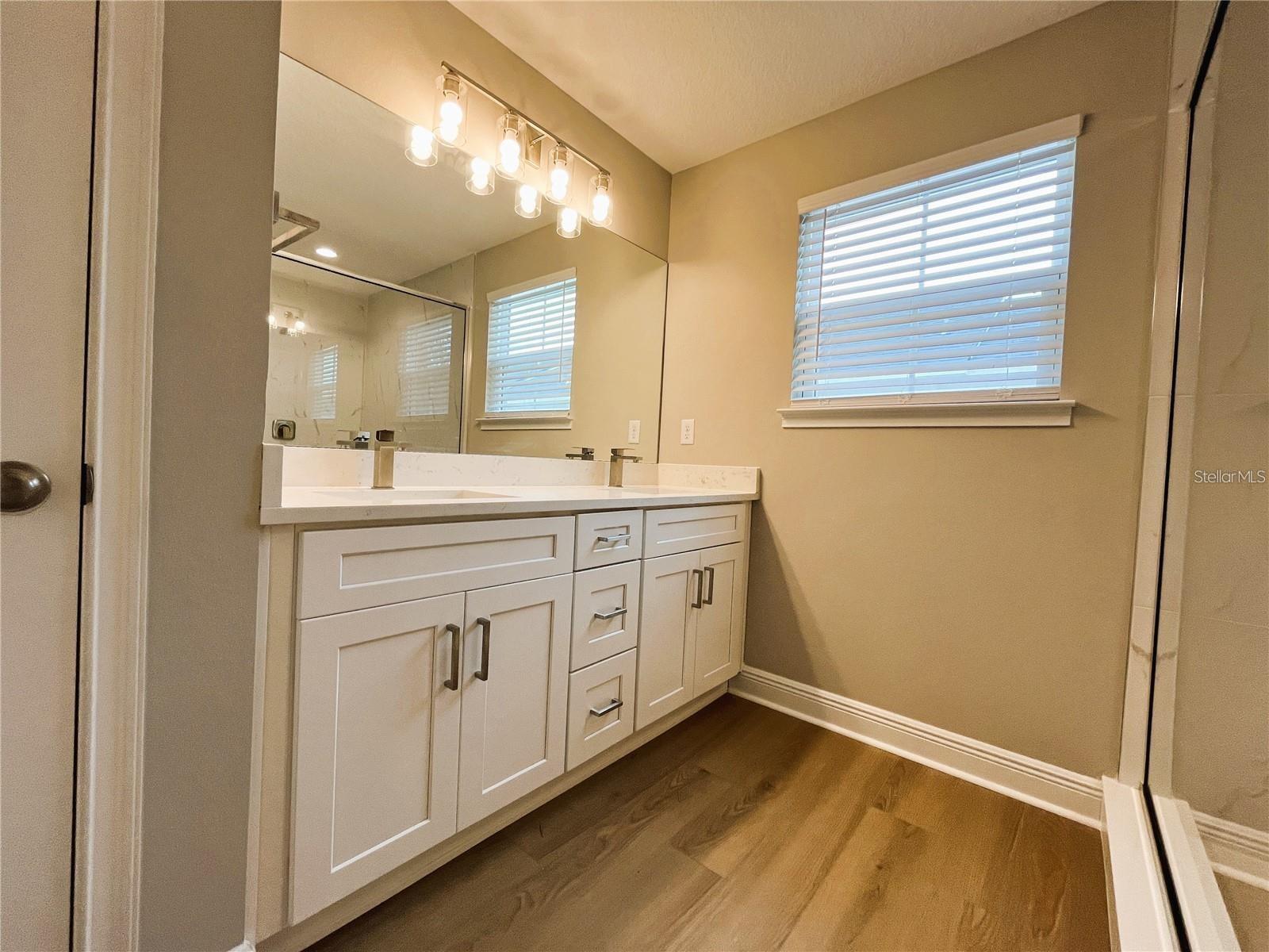Image 20 of 28 For 2238 Bumby Avenue 160