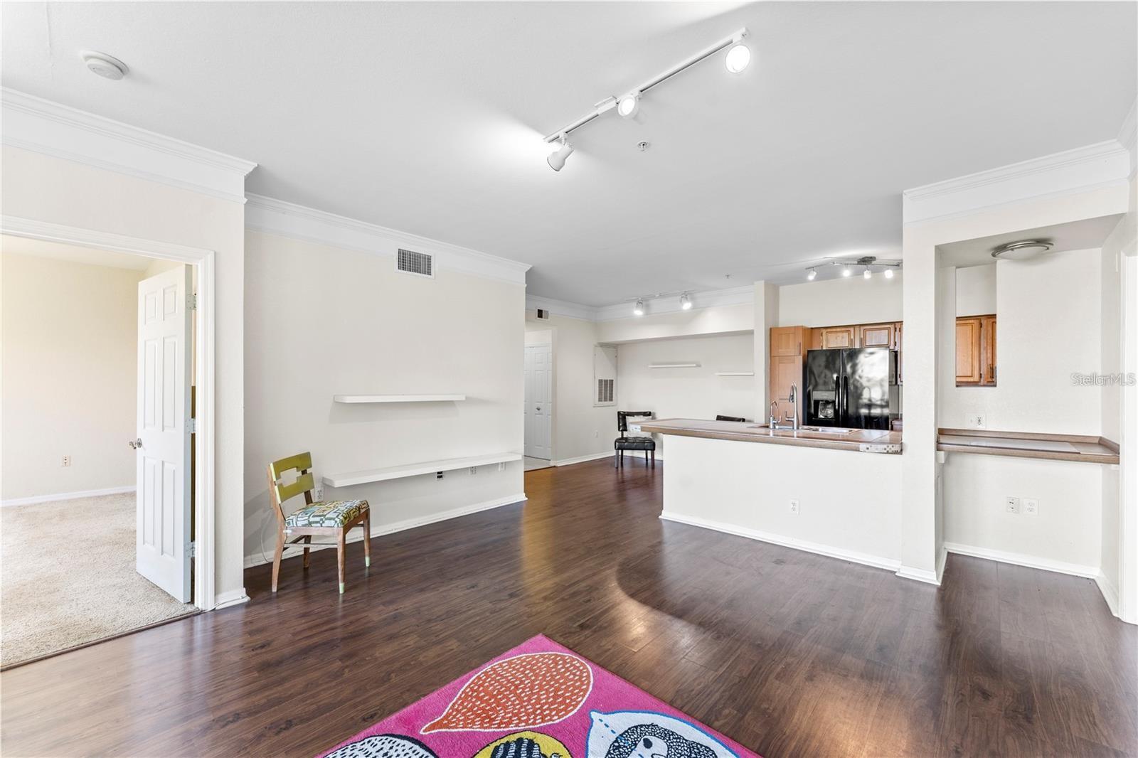 Image 4 of 17 For 3384 Corona Village Way 102