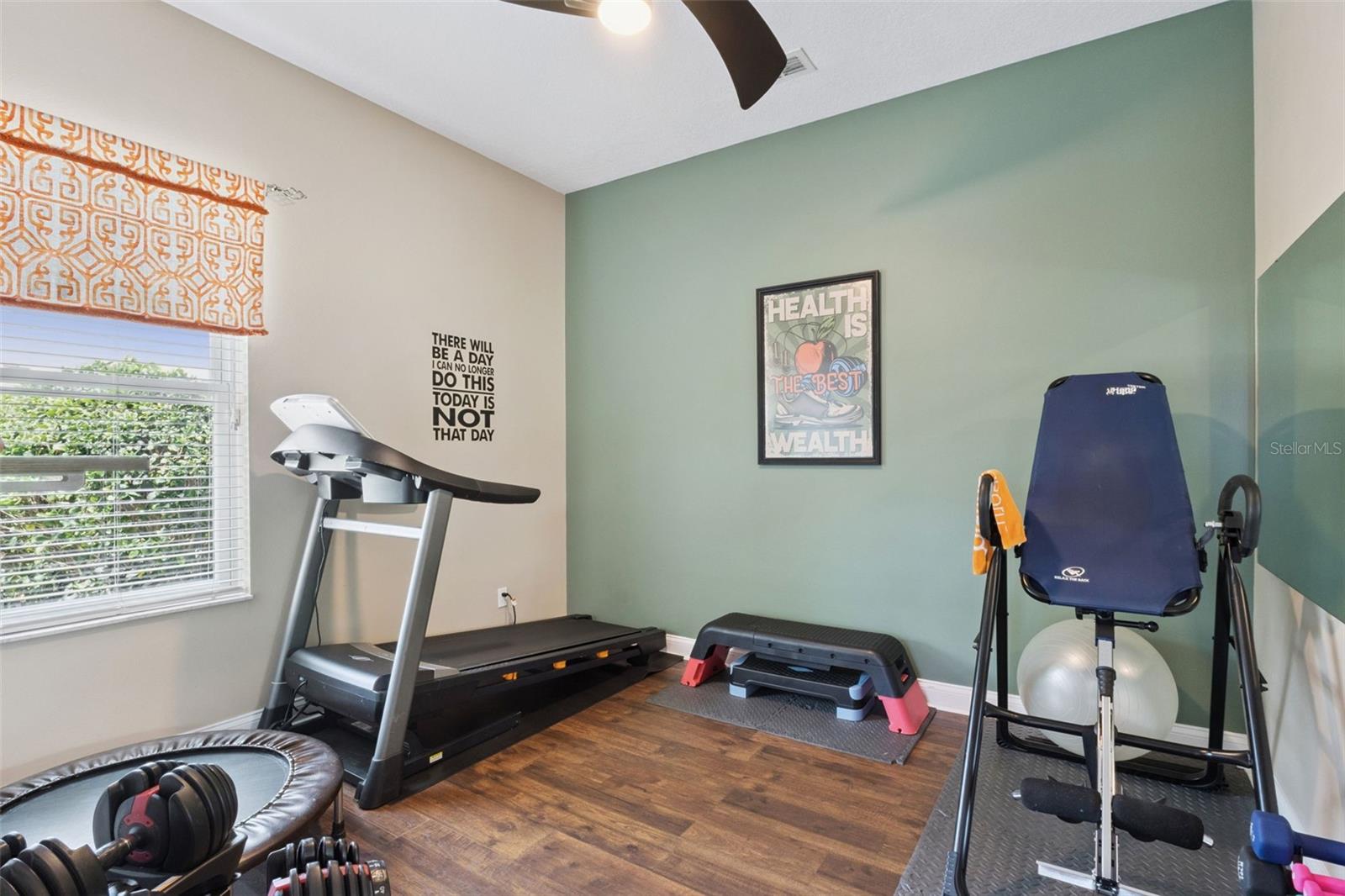 Image 21 of 28 For 6018 Tremayne Drive