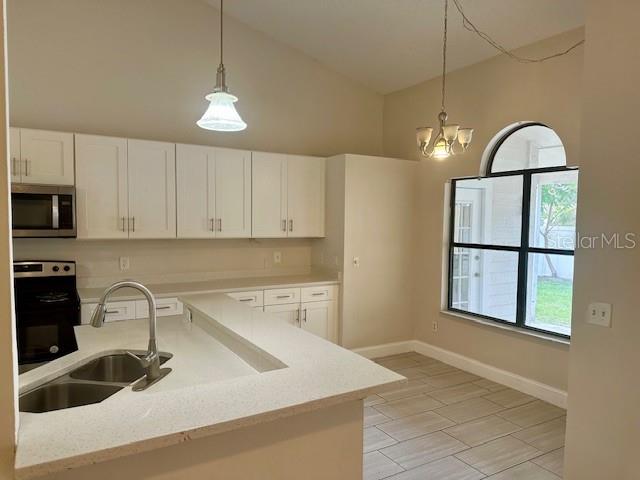 Image 6 of 14 For 12686 Newfield Drive
