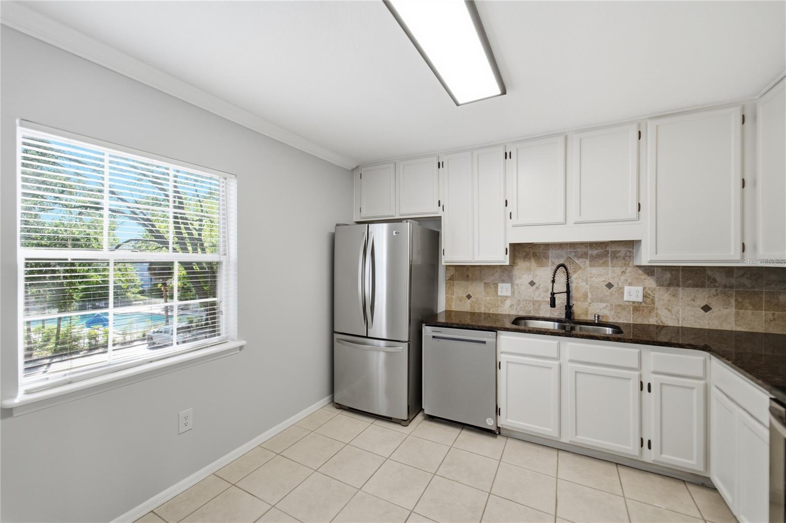 Image 11 of 22 For 4304 Clubside Drive 4304