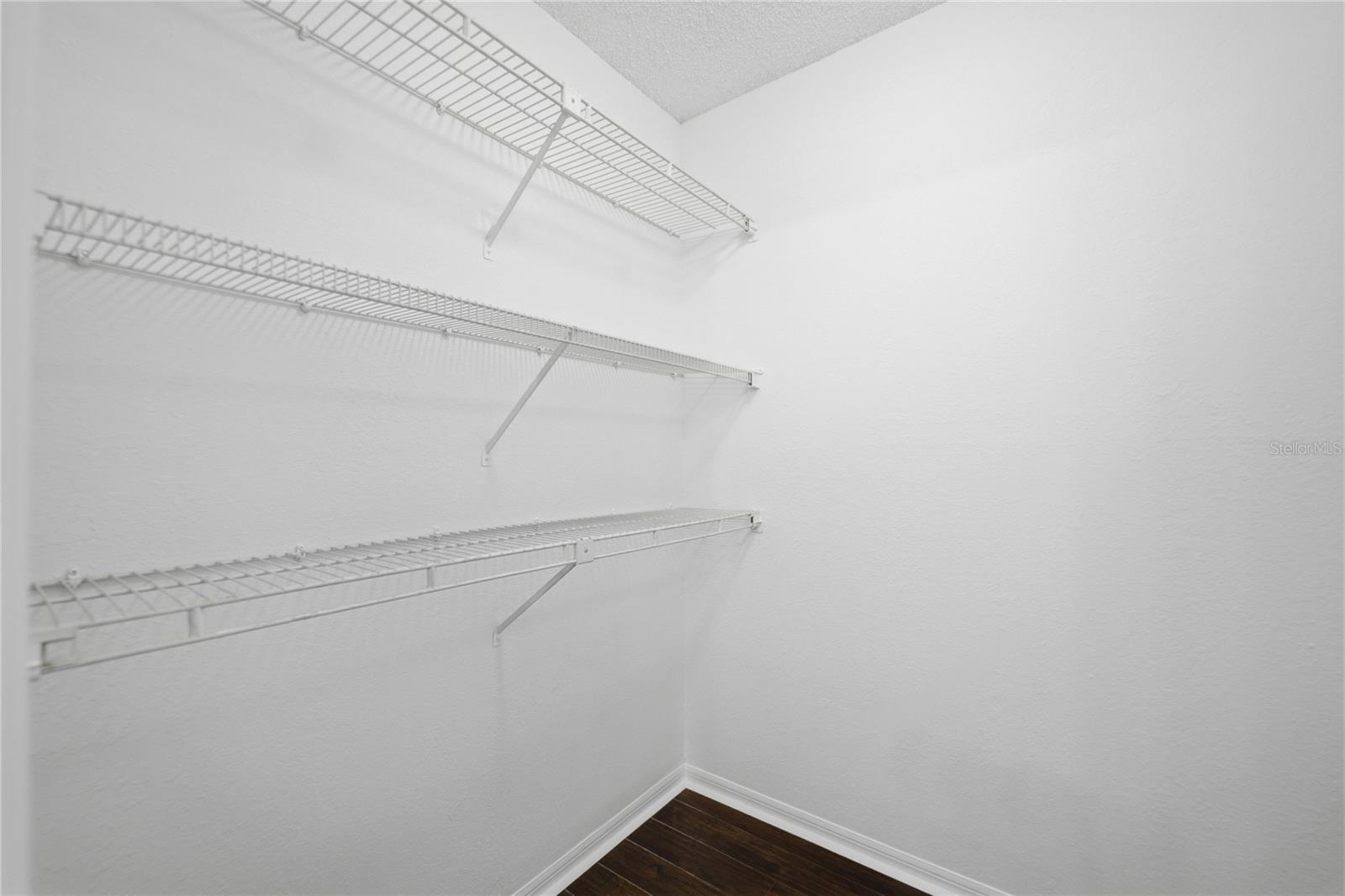 Image 16 of 22 For 4304 Clubside Drive 4304