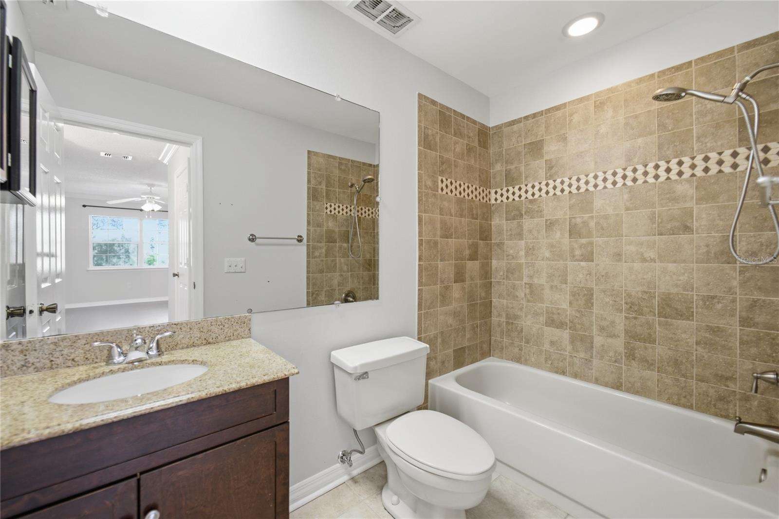 Image 21 of 22 For 4304 Clubside Drive 4304