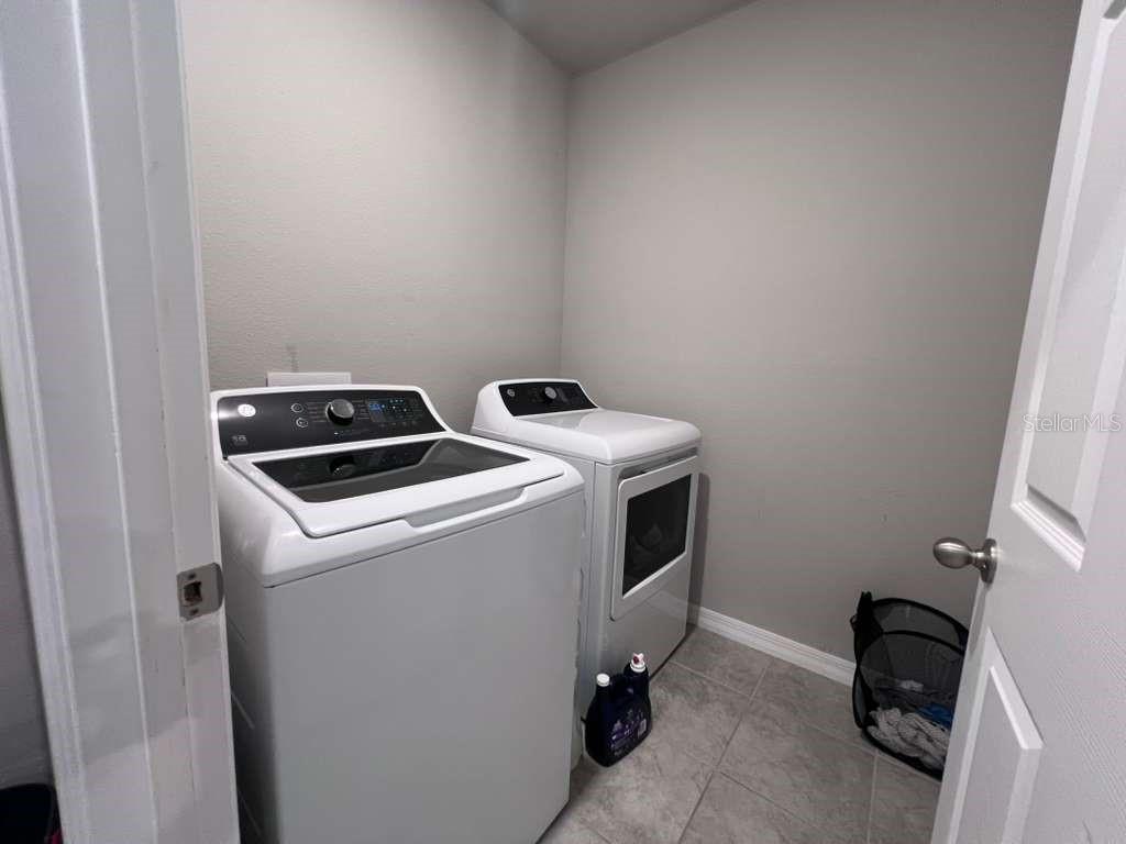 Image 11 of 15 For 560 Jerry Ln