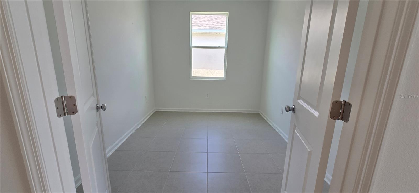 Image 7 of 17 For 2451 Bluestone Road