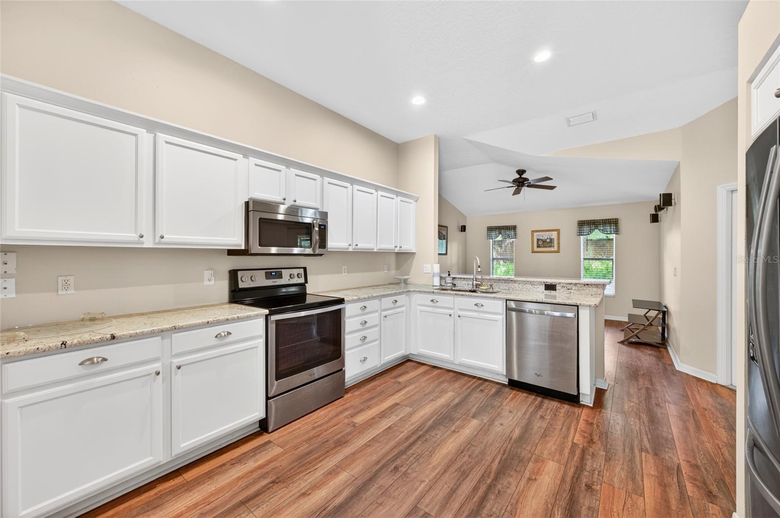 Image 8 of 29 For 1625 Stoneywood Way
