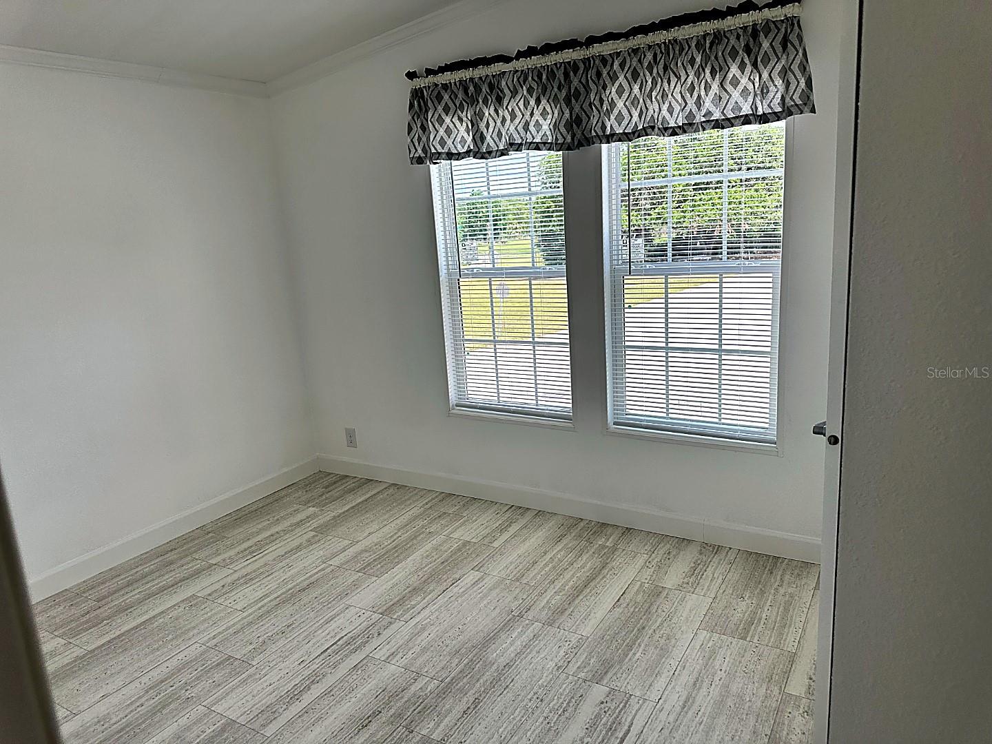 Image 11 of 13 For 3492 Greenbluff Road 1119