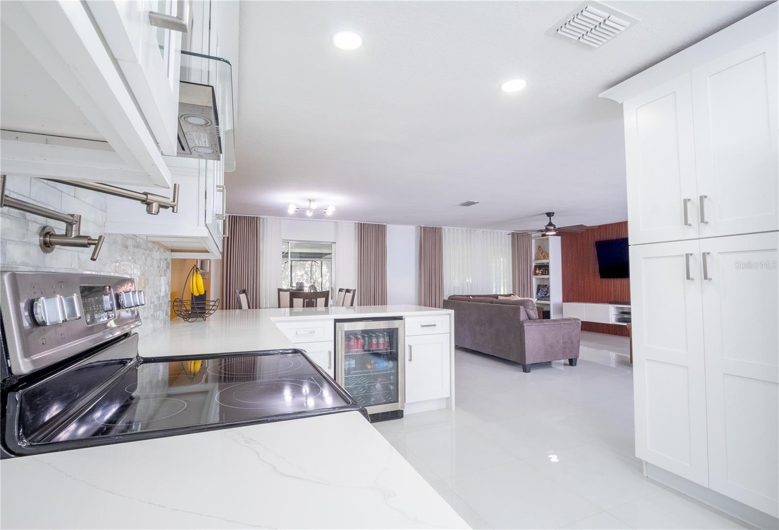 Image 8 of 26 For 10534 Deergrass Lane