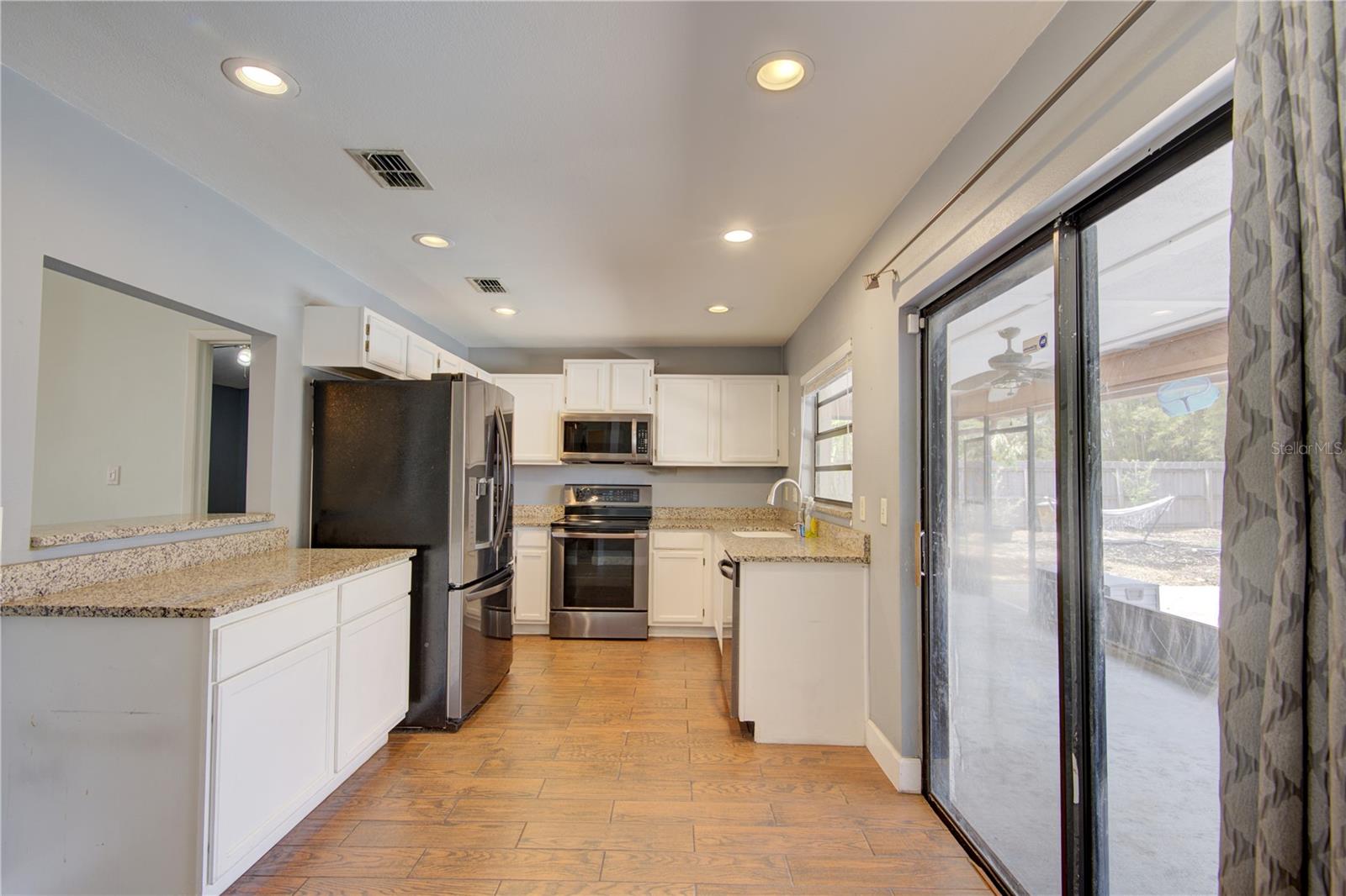 Image 15 of 38 For 1024 Dinero Drive