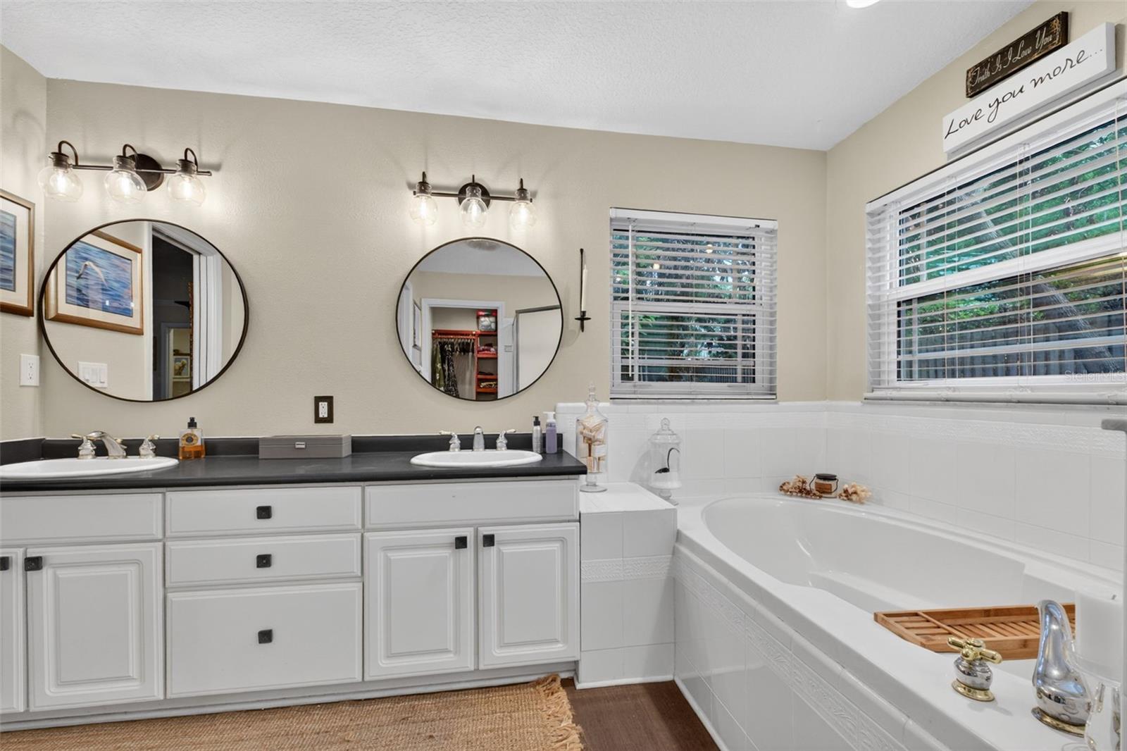 Image 18 of 37 For 1701 Antilles Place