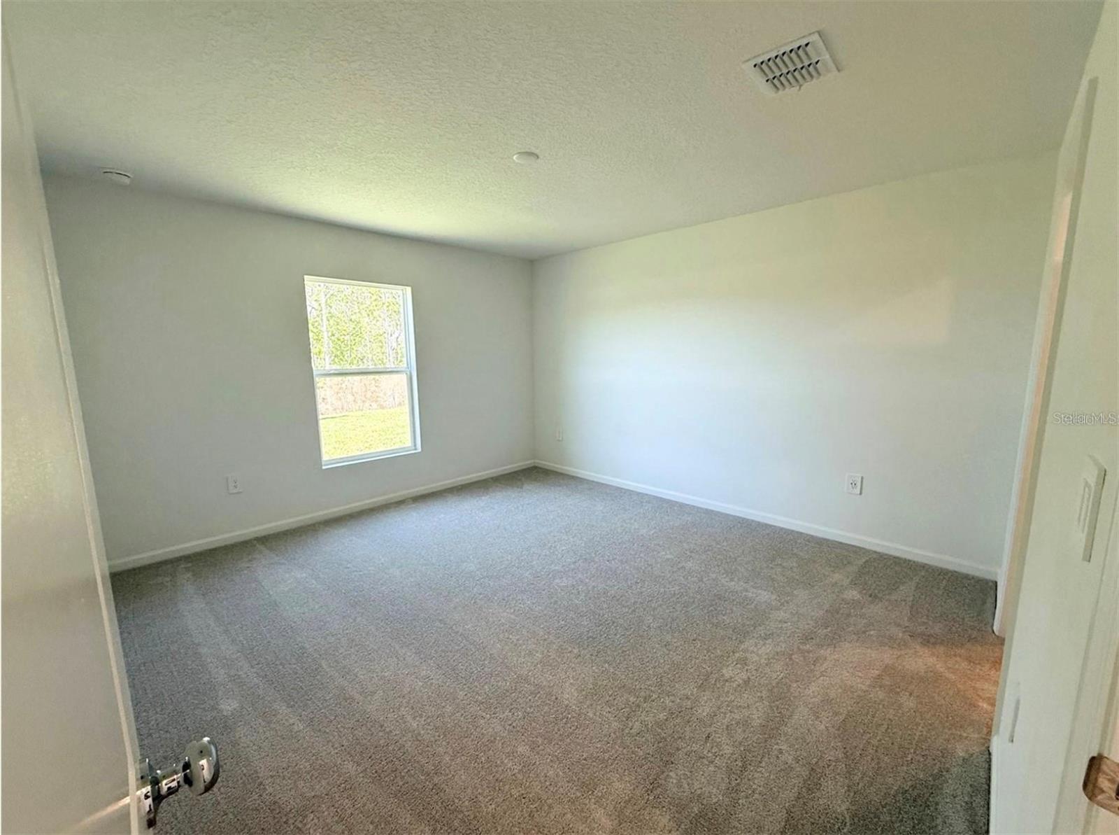 Image 6 of 15 For 5300 Dagenham Drive