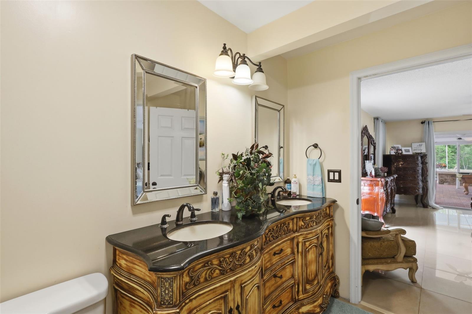 Listing photo id 9 for 1898 Blackwelder Road