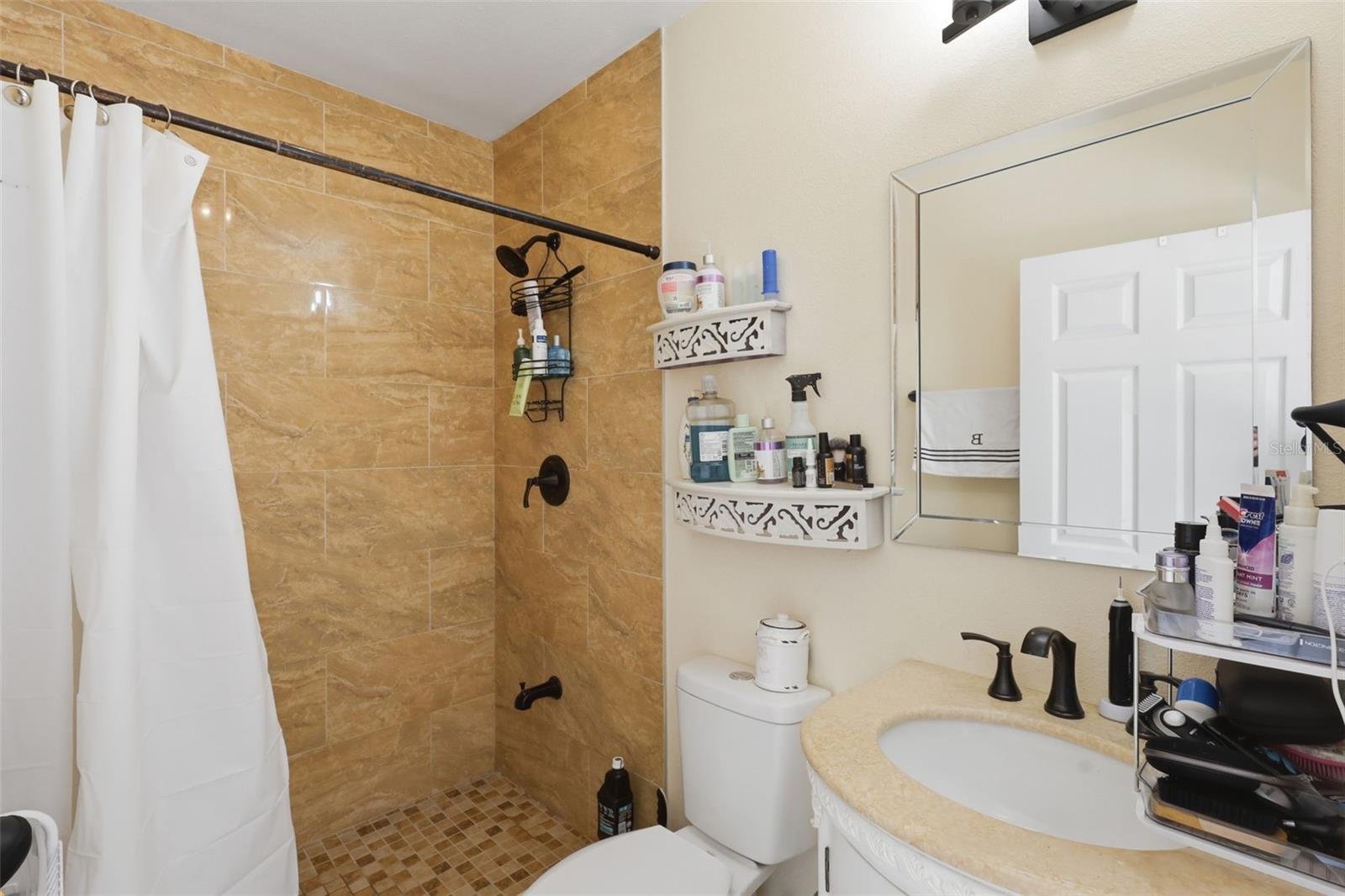Listing photo id 10 for 1898 Blackwelder Road
