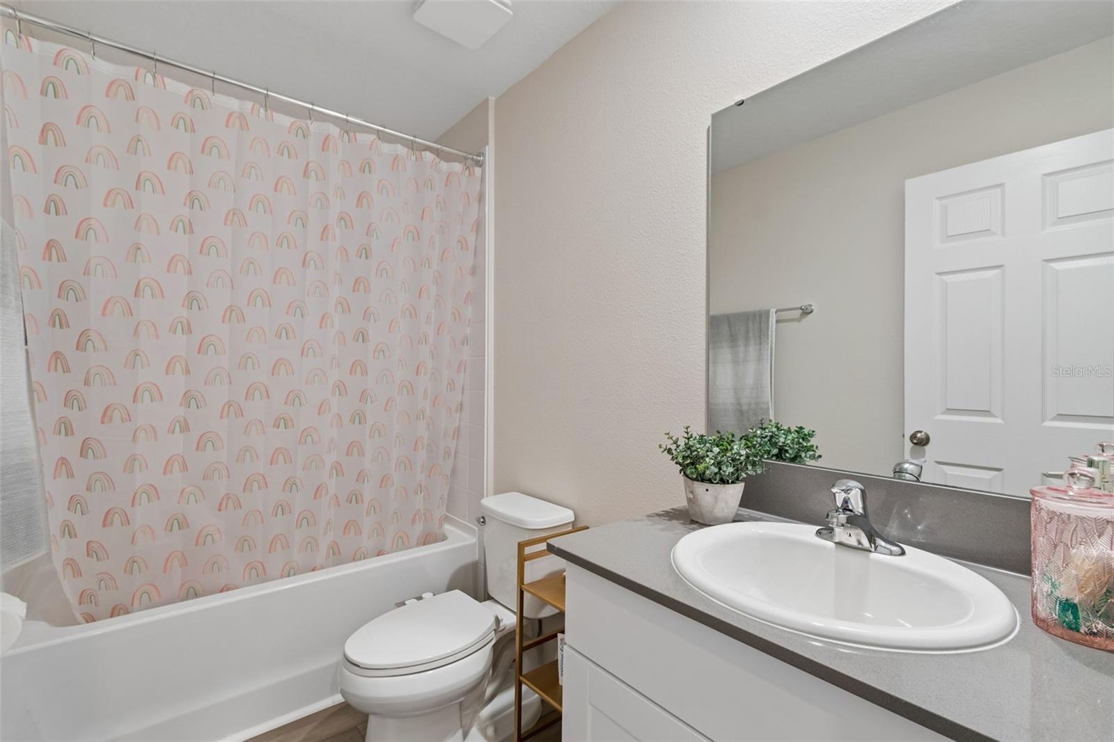 Image 42 of 90 For 4023 Gardenia Avenue