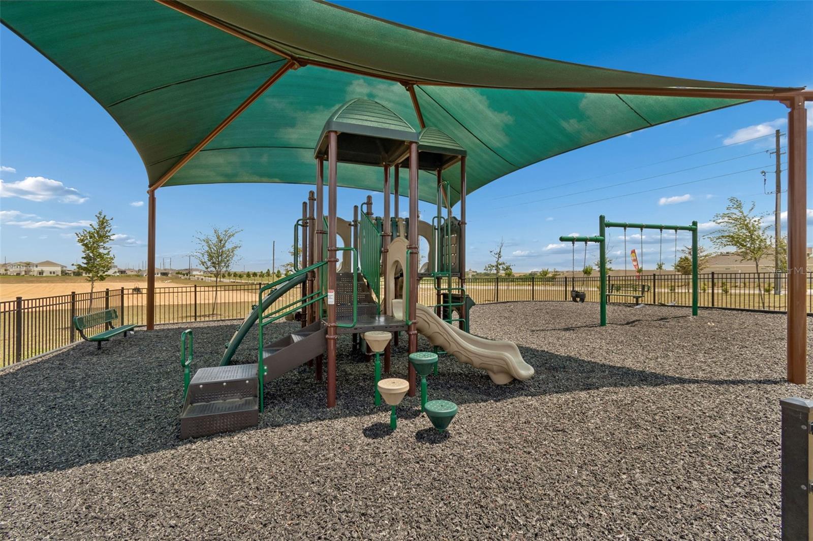 Image 71 of 90 For 4023 Gardenia Avenue