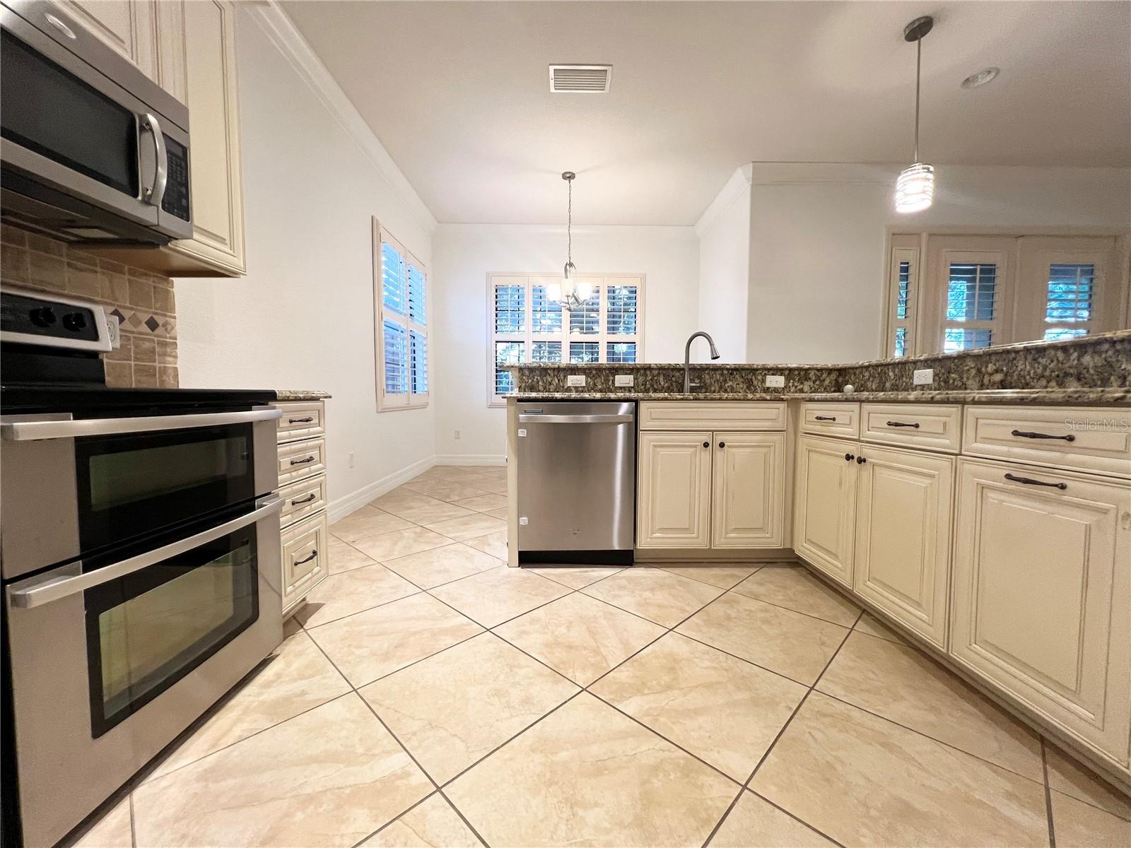 Image 11 of 68 For 8213 Prestbury Drive